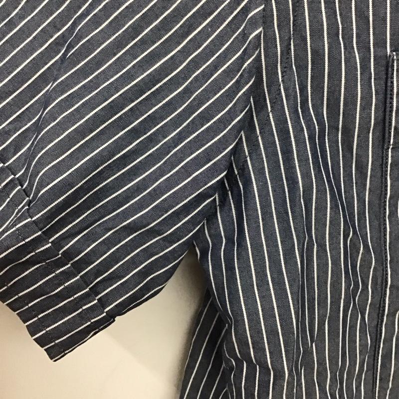 デラックス DELUXE シャツ、ブラウス 半袖 半袖シャツ ストライプシャツ M ストライプ 紺 / ネイビー / navy メンズ USED 古着 中古 10155403