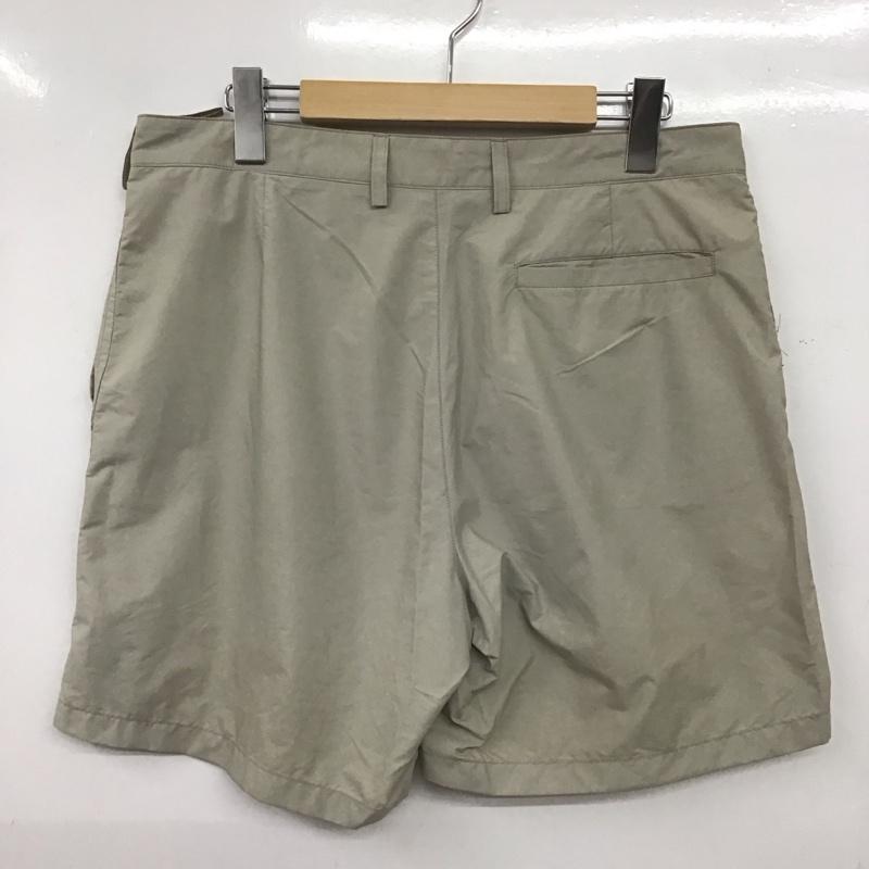 プラダ PRADA パンツ ショートパンツ ショートパンツ ハーフパンツ カジュアルパンツ 48インチ ロゴ、文字 ベージュ / ベージュ / beige メンズ USED 古着 中古 10155408