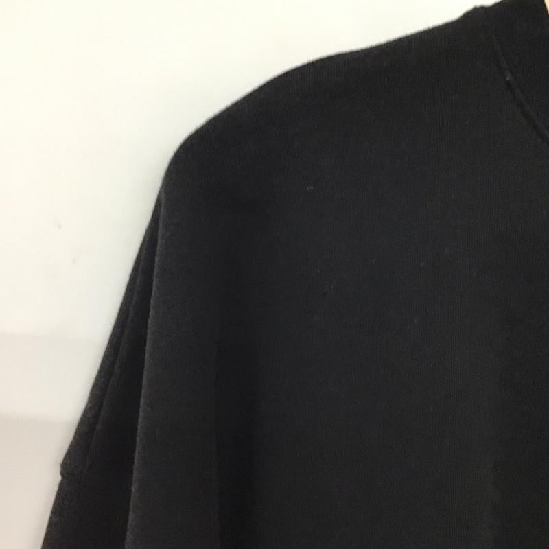 ワイルドシングス WILD THINGS トレーナー 長袖 長袖トレーナー スウェット クルーネック プルオーバー M ロゴ、文字 黒 / ブラック / black メンズ USED 古着 中古 10155498