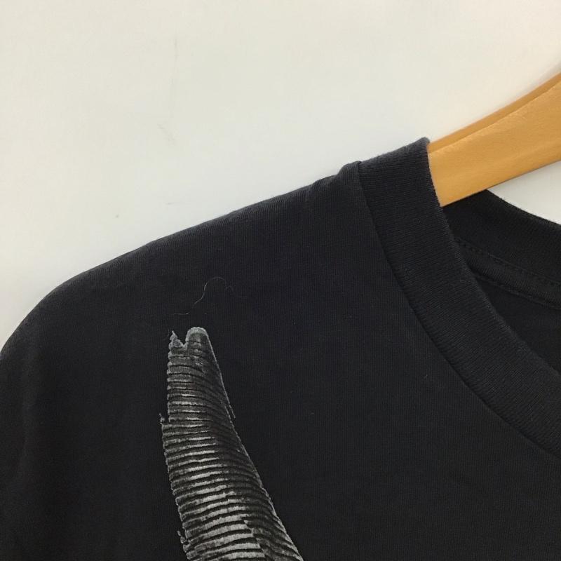 マルセロ・バーロン MARCELO BURLON Tシャツ 半袖 半袖カットソー プリントTシャツ クルーネックカットソー L ロゴ、文字 黒 / ブラック / black メンズ USED 古着 中古 10155526