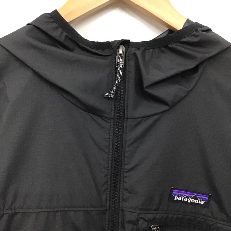 パタゴニア patagonia ジャケット、上着 ジャンパー、ブルゾン 20495sp26 ジップアップジャケット アウター L ロゴ、文字 黒 / ブラック / black メンズ USED 古着 中古 10155585
