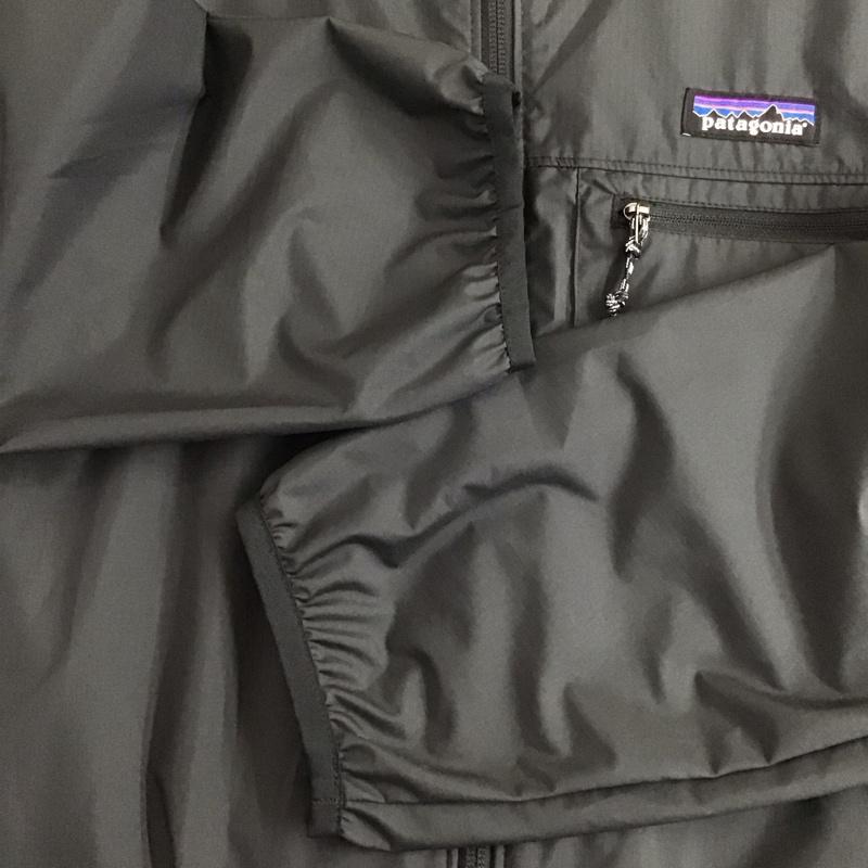 パタゴニア patagonia ジャケット、上着 ジャンパー、ブルゾン 20495sp26 ジップアップジャケット アウター L ロゴ、文字 黒 / ブラック / black メンズ USED 古着 中古 10155585