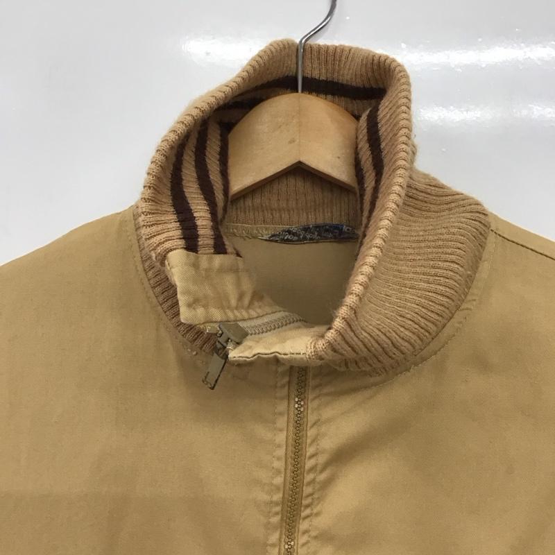 アディダス adidas ジャケット、上着 ジャンパー、ブルゾン ジップアップジャケット アウター 古着 ジャージ L ロゴ、文字 ベージュ / ベージュ / beige メンズ USED 古着 中古 10155591