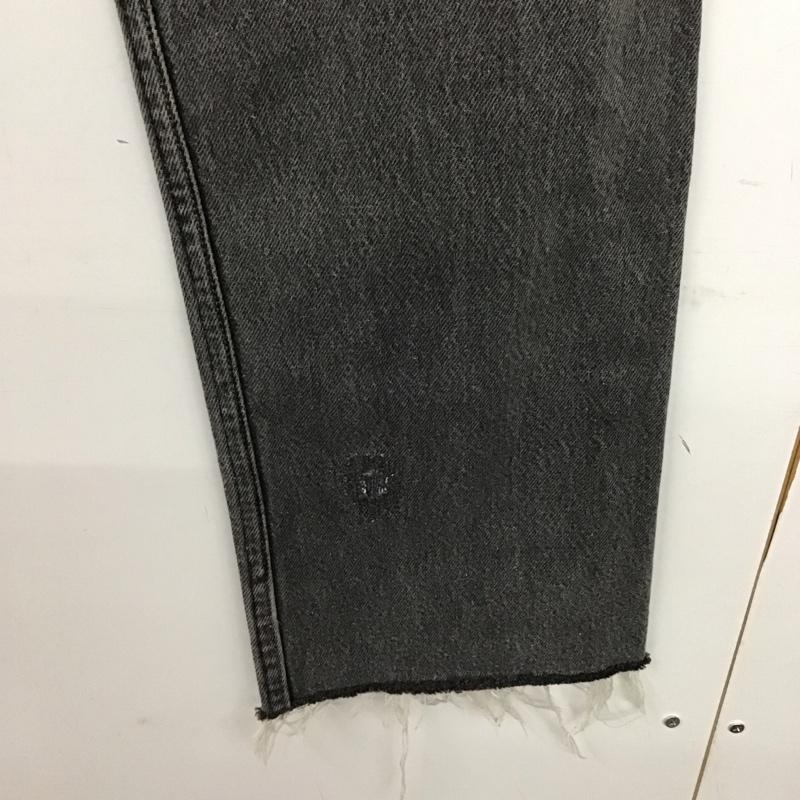 リーバイス Levi s パンツ デニム、ジーンズ 31インチ 無地 黒 / ブラック / black メンズ USED 古着 中古 10155703