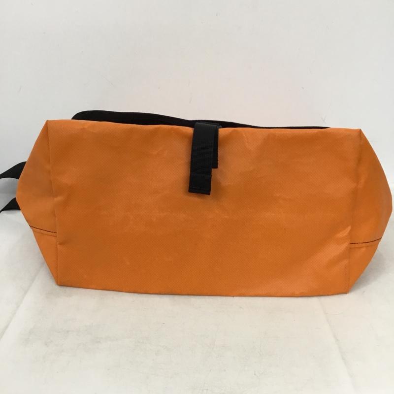 グレゴリー GREGORY メッセンジャーバッグ メッセンジャーバッグ ショルダーバッグ ロゴ、文字 橙 / オレンジ / orange メンズ USED 古着 中古 10155866