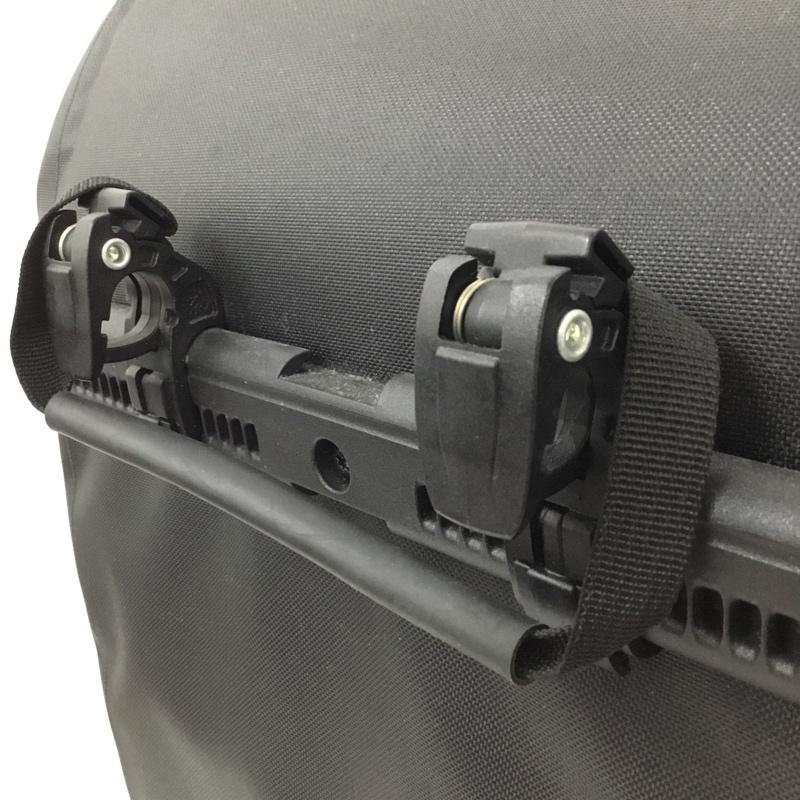 オルトリーブ ORTLIEB バッグ バッグ ヴェロショッパー 自転車用バッグ ロゴ、文字 黒 / ブラック / black メンズ USED 古着 中古 10155879