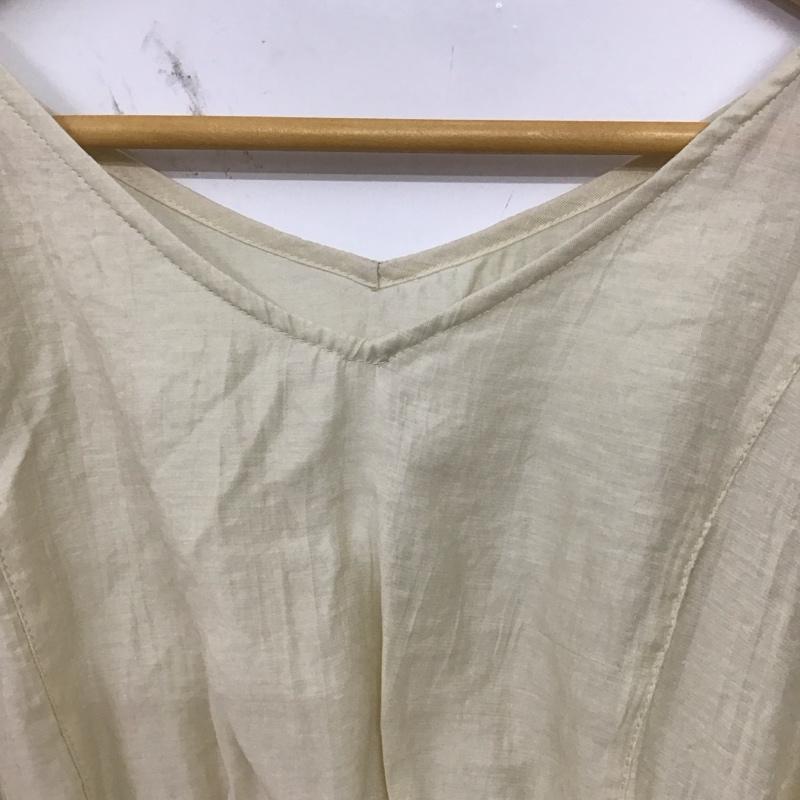ローリーズファーム LOWRYS FARM シャツ、ブラウス 半袖 半袖シャツ 無地シャツ フリルシャツ FREE 無地 ベージュ / ベージュ / beige レディース USED 古着 中古 10155963