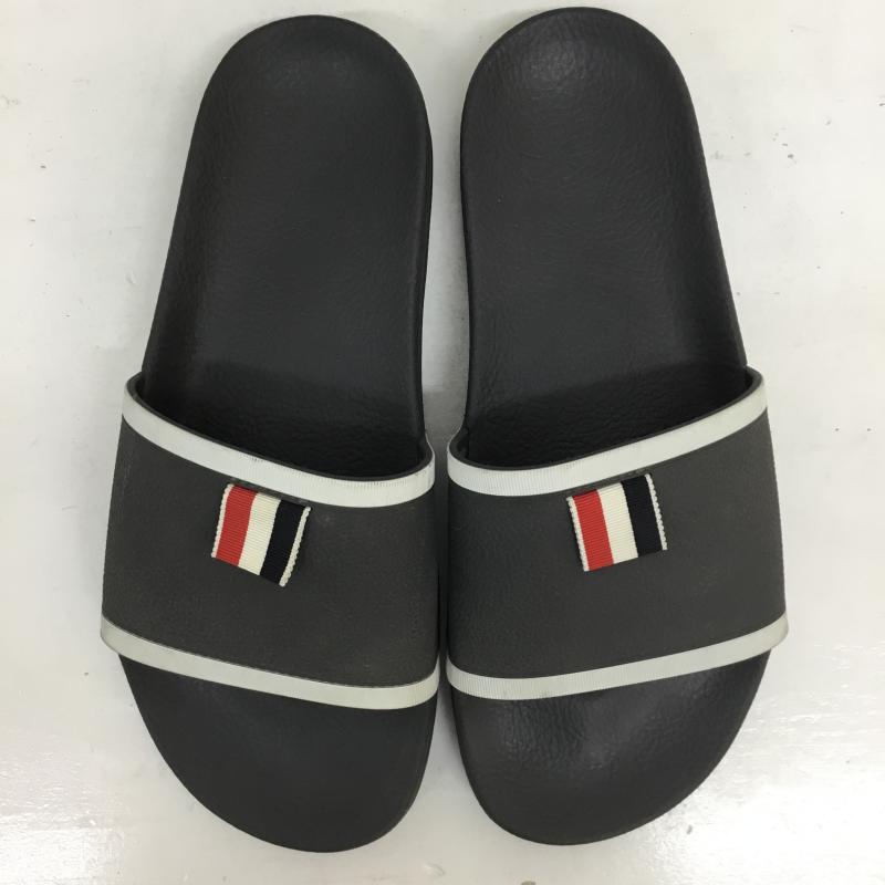 トムブラウン THOM BROWNE サンダル サンダル THOM BROWNE ラバープール スライド サンダル US：7 無地 黒 / ブラック / black メンズ USED 古着 中古 10155970