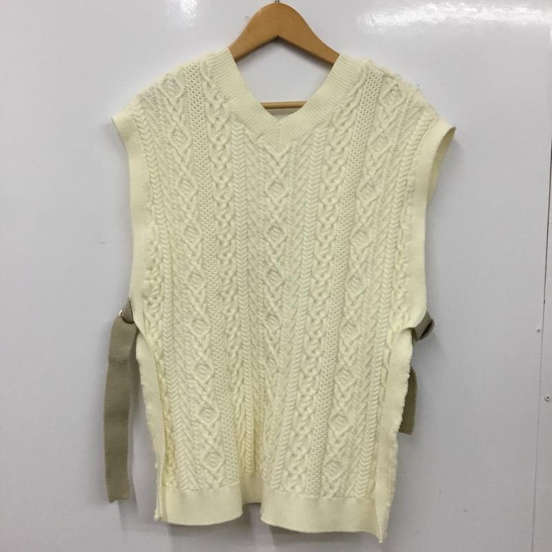ジェナエスパスメルヴェイユ jena espace merveilleux ベスト ベスト FREE 無地 アイボリー / アイボリー / レディース USED 古着 中古 10156086