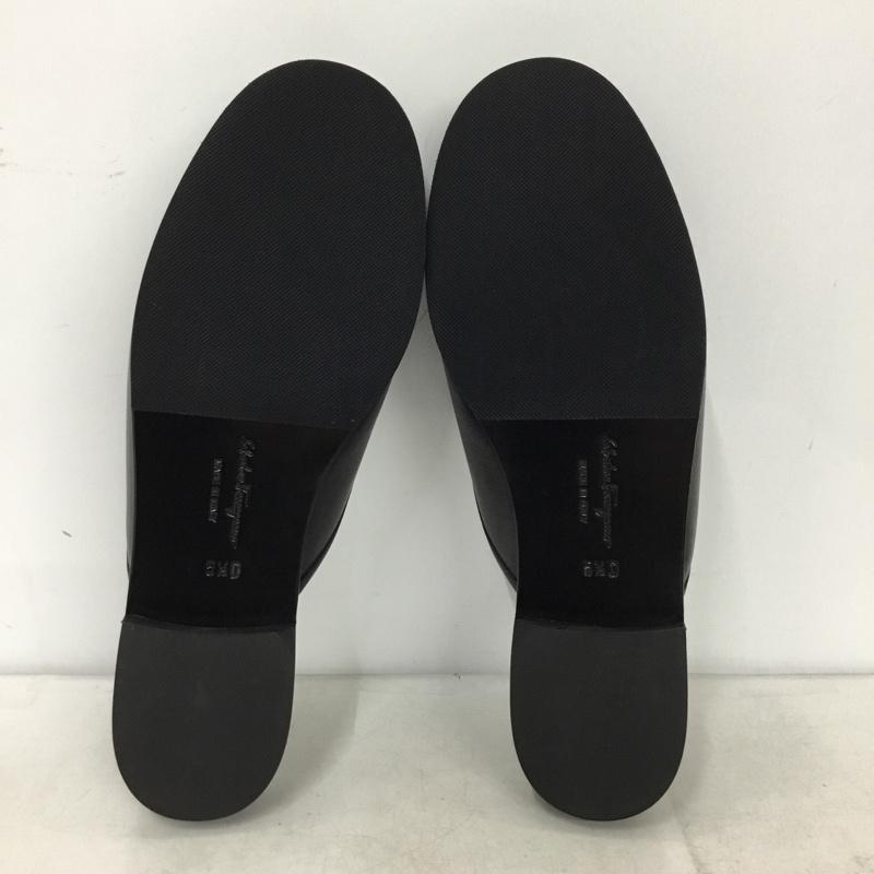 サルヴァトーレフェラガモ Salvatore Ferragamo ミュール ミュール VIGGIO 5.5D 箱有 無地 黒 / ブラック / black レディース USED 古着 中古 10156089