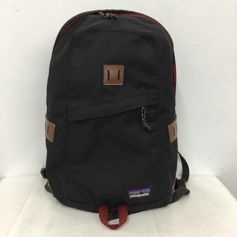パタゴニア patagonia リュックサック、デイパック リュックサック、デイバッグ 48020SP16 アイアンウッドパック 20L ロゴ、文字 黒 / ブラック / black X えんじ / ワインレッド / dark red メンズ USED 古着 中古 10156094