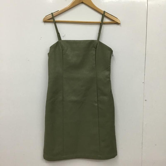 エヴリス EVRIS ワンピース ひざ丈スカート 372350303001 レザーライクミニワンピース FREE 無地 カーキ / カーキ / khaki レディース USED 古着 中古 10156127