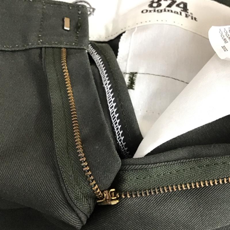 ディッキーズ Dickies パンツ ワークパンツ、ペインターパンツ ワークパンツ ワイドパンツ カジュアルパンツ 30インチ ロゴ、文字 カーキ / カーキ / khaki メンズ USED 古着 中古 10156181