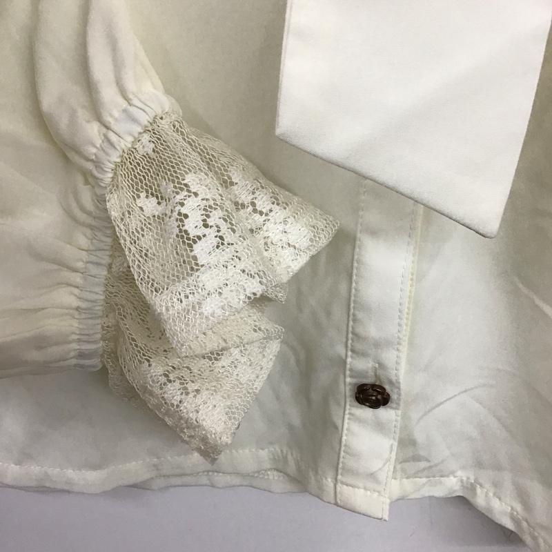 アクシーズファム axes femme シャツ、ブラウス 長袖 長袖シャツ 無地シャツ ノーカラーシャツ FREE 無地 アイボリー / アイボリー / レディース USED 古着 中古 10156216