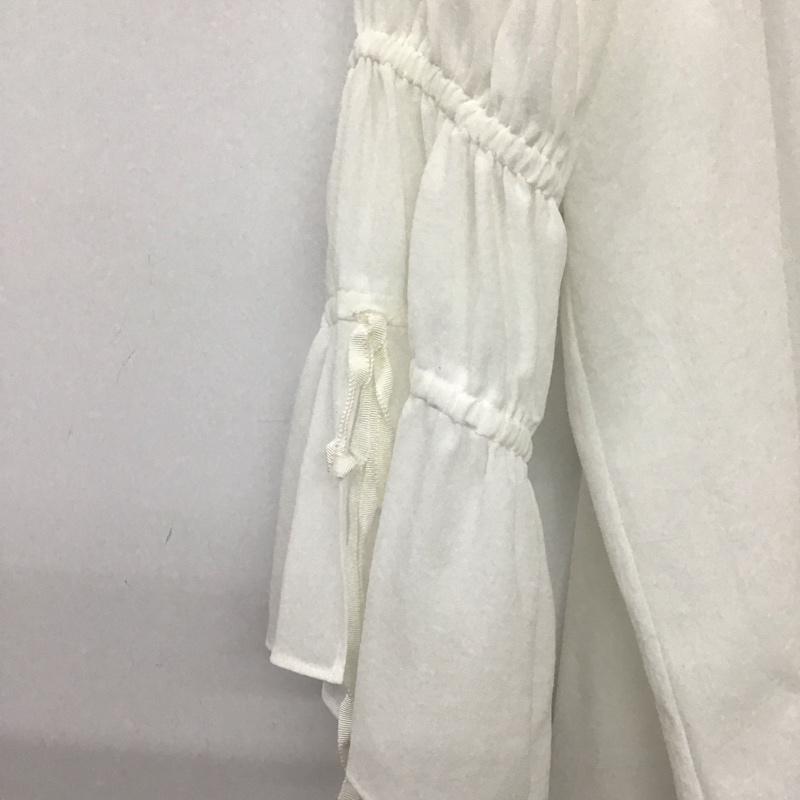 ジルスチュアート JILLSTUART カットソー 長袖 長袖カットソー フリル袖 ワイドネック S 無地 白 / ホワイト / white レディース USED 古着 中古 10156233