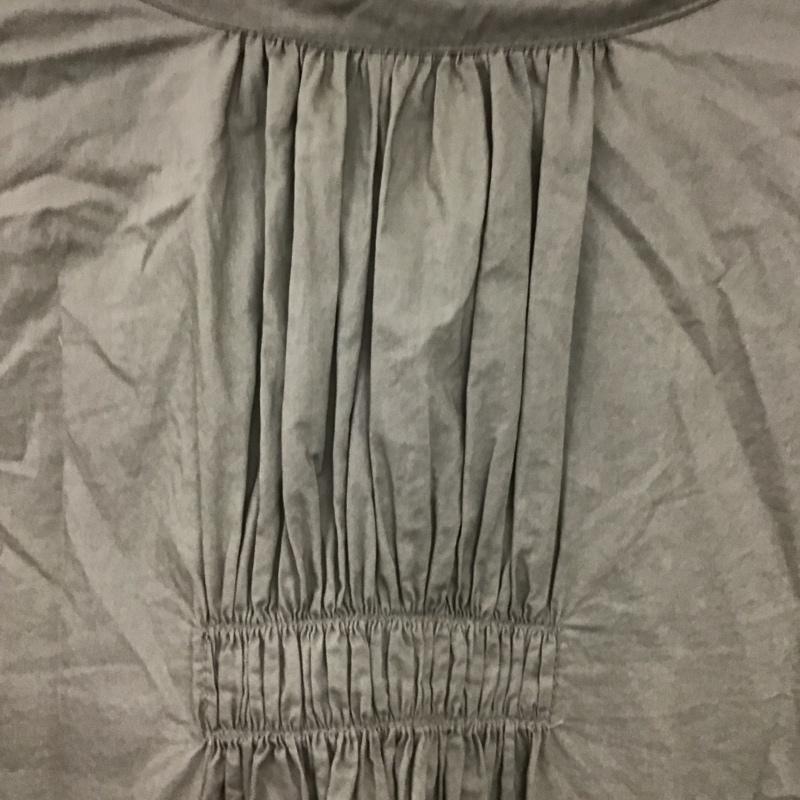 ひより HIYORI シャツ、ブラウス 長袖 FREE 無地 カーキ / カーキ / khaki レディース USED 古着 中古 10156259