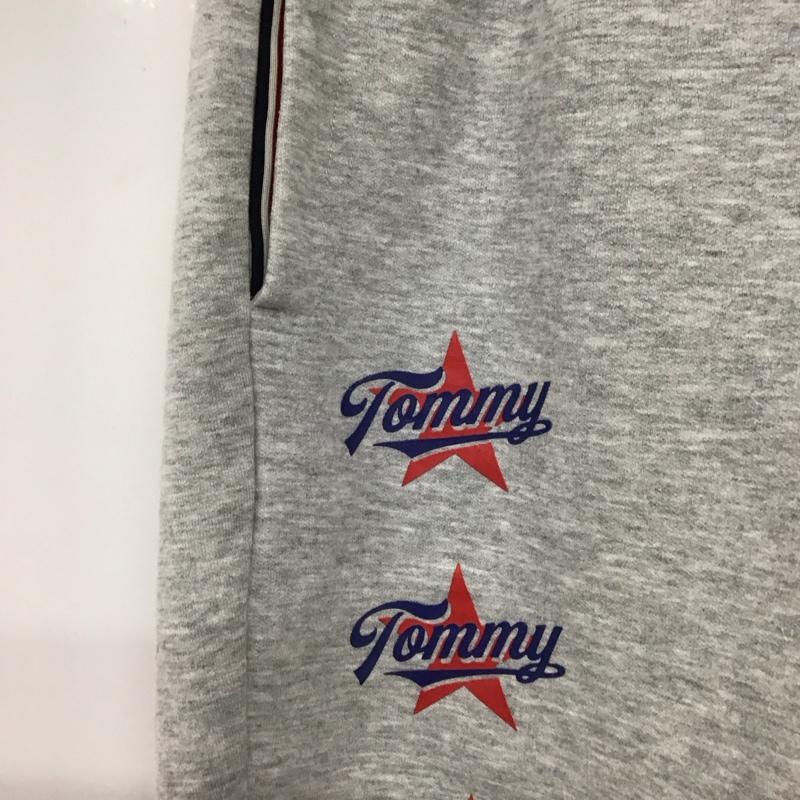 トミー ジーンズ TOMMY JEANS パンツ ショートパンツ ハーフパンツ ショートパンツ スウェットパンツ L ロゴ、文字 灰 / グレー / gray メンズ USED 古着 中古 10156324