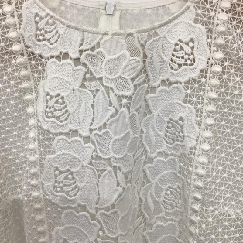 ジルスチュアート JILLSTUART カットソー 半袖 半袖カットソー クルーネック M  白 / ホワイト / white レディース USED 古着 中古 10156355