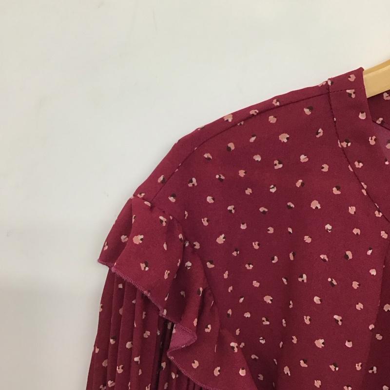 ジル バイ ジルスチュアート JILL by JILLSTUART カットソー 長袖 長袖シャツ プリントシャツ ノーカラーシャツ S プリント えんじ / ワインレッド / dark red レディース USED 古着 中古 10156362