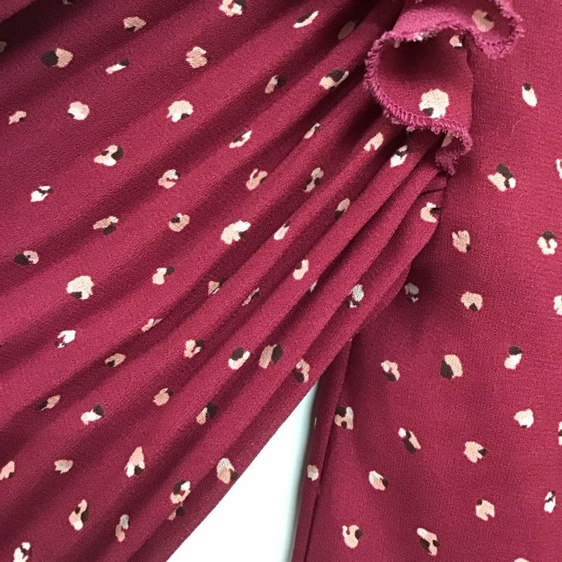 ジル バイ ジルスチュアート JILL by JILLSTUART カットソー 長袖 長袖シャツ プリントシャツ ノーカラーシャツ S プリント えんじ / ワインレッド / dark red レディース USED 古着 中古 10156362