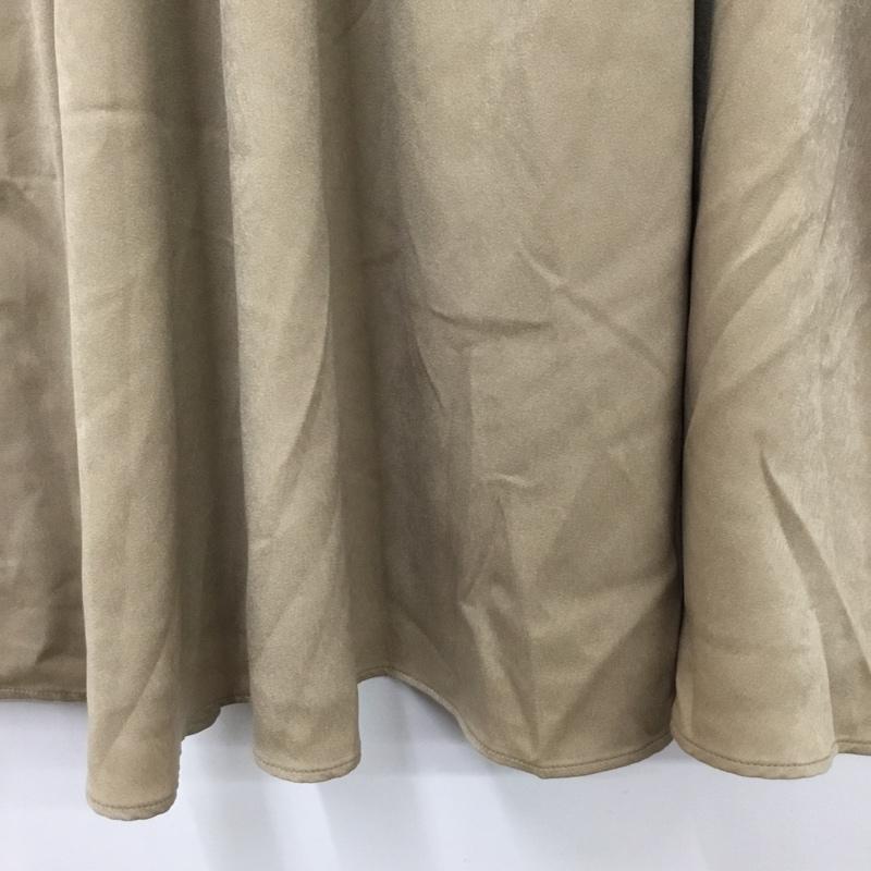 アズールバイマウジー AZUL BY MOUSSY スカート ひざ丈スカート 250aaw31-a074 フレアスカート M 無地 ベージュ / ベージュ / beige レディース USED 古着 中古 10156367