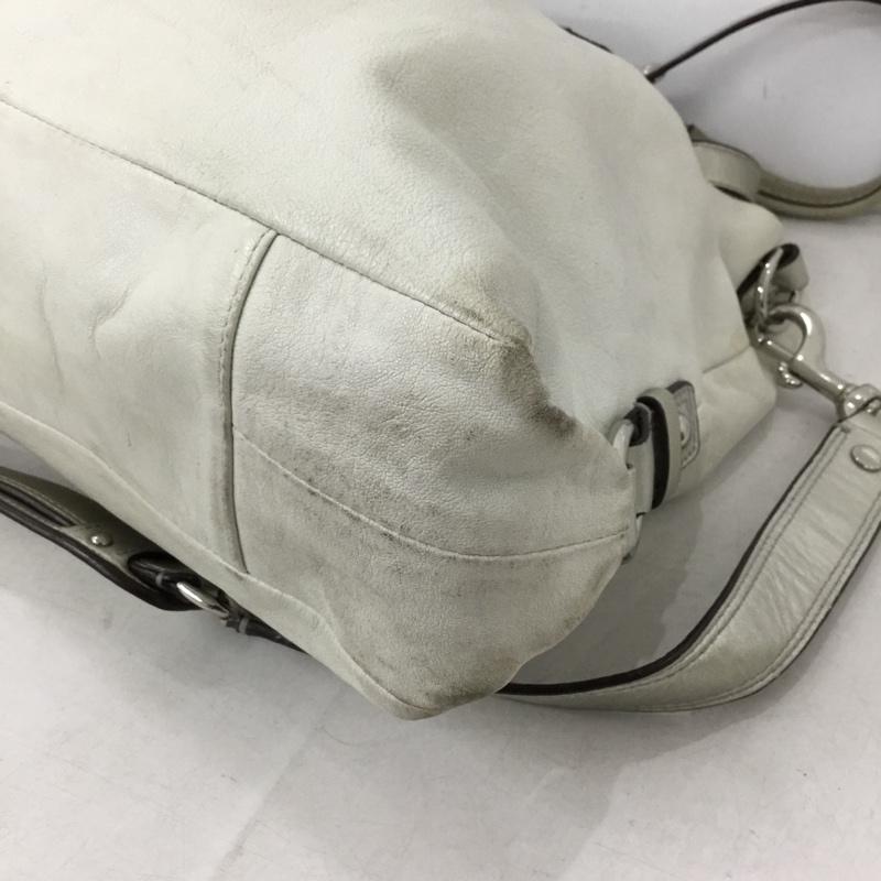 コーチ COACH ショルダーバッグ ショルダーバッグ F15513 トートバッグ 2WAY ロゴ、文字 銀 / シルバー / silver color X オフホワイト / オフホワイト / レディース USED 古着 中古 10156371