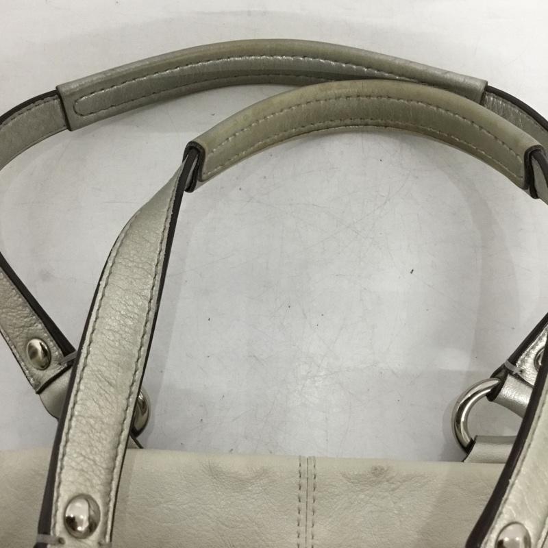 コーチ COACH ショルダーバッグ ショルダーバッグ F15513 トートバッグ 2WAY ロゴ、文字 銀 / シルバー / silver color X オフホワイト / オフホワイト / レディース USED 古着 中古 10156371