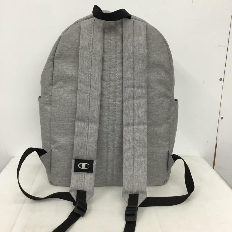 チャンピオン Champion リュックサック、デイパック リュックサック、デイバッグ ロゴ、文字 灰 / グレー / gray メンズ USED 古着 中古 10156373
