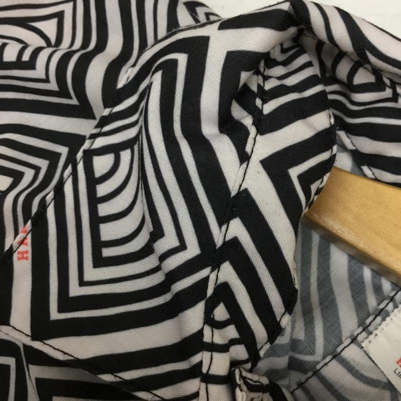 ページボーイ PAGEBOY シャツ、ブラウス 半袖 半袖シャツ プリントシャツ ポケットシャツ はま寿司コラボ FREE プリント 白 / ホワイト / white X 黒 / ブラック / black レディース USED 古着 中古 10156387