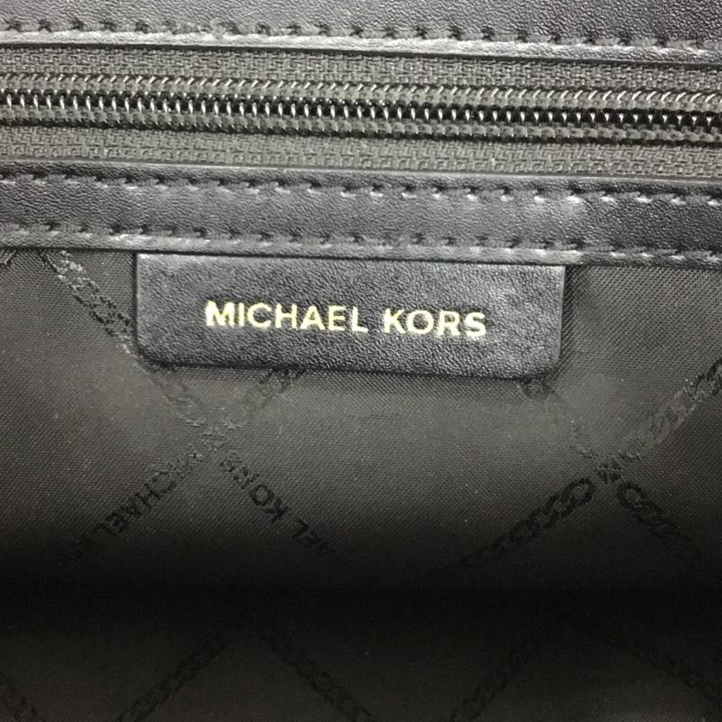 マイケルコース MICHAEL KORS ハンドバッグ ハンドバッグ 30F9GYYS1L ショルダーバッグ 2WAY ロゴ、文字 黒 / ブラック / black レディース USED 古着 中古 10156416
