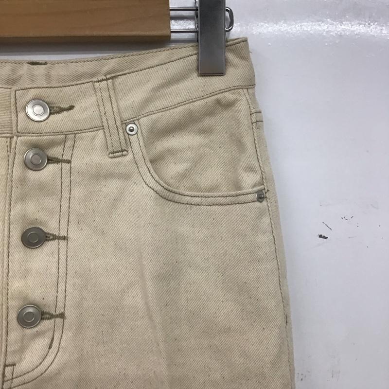 ムルーア MURUA パンツ ワークパンツ、ペインターパンツ 012110701001-01 フロントボタンフレアパンツ M 無地 アイボリー / アイボリー / レディース USED 古着 中古 10156442
