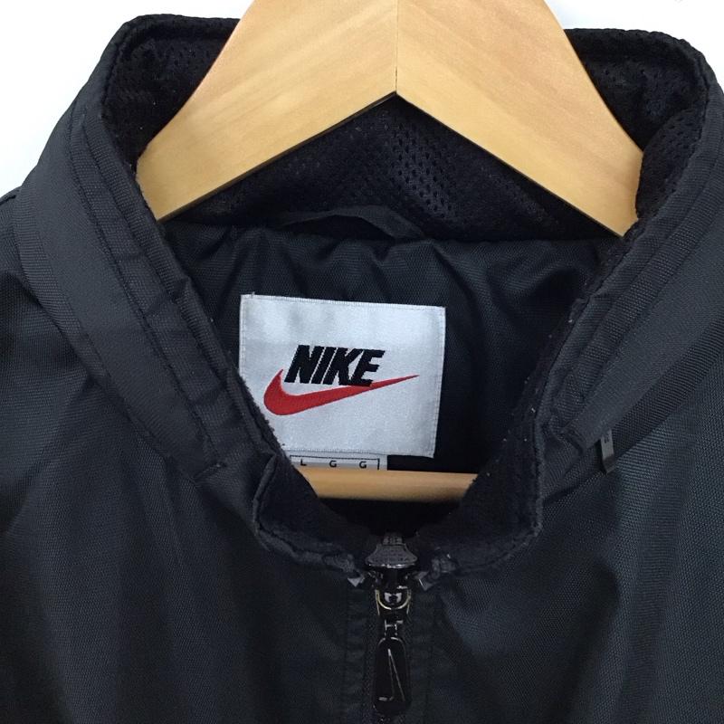 ナイキ NIKE ジャケット、上着 ジャンパー、ブルゾン ジップアップジャケット ナイロンジャケット アウター L ロゴ、文字 黒 / ブラック / black メンズ USED 古着 中古 10156456