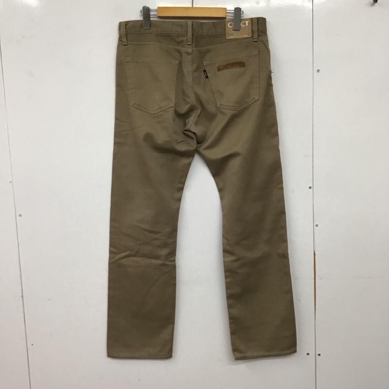 クラクト CLUCT パンツ デニム、ジーンズ カジュアルパンツ スリムパンツ L ロゴ、文字 ベージュ / ベージュ / beige メンズ USED 古着 中古 10156470