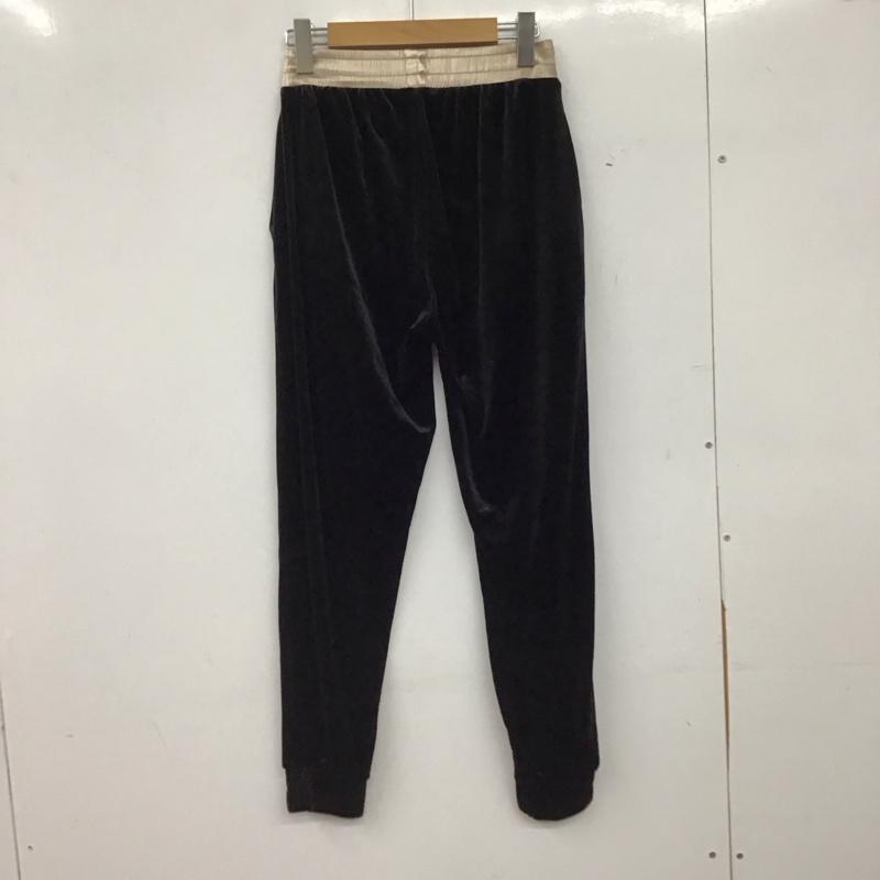 ザラ ZARA パンツ ワークパンツ、ペインターパンツ カジュアルパンツ ジャージ ワークパンツ XS 無地 黒 / ブラック / black レディース USED 古着 中古 10156490