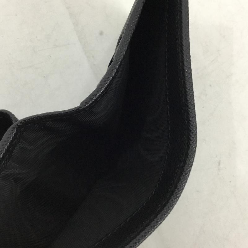 プラダ PRADA 財布 二つ折り 2MO008 トライアングルロゴ 箱有 ロゴ、文字 黒 / ブラック / black メンズ USED 古着 中古 10156550