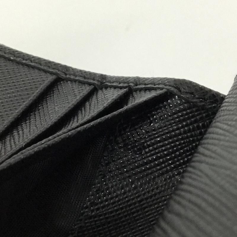 プラダ PRADA 財布 二つ折り 2MO008 トライアングルロゴ 箱有 ロゴ、文字 黒 / ブラック / black メンズ USED 古着 中古 10156550