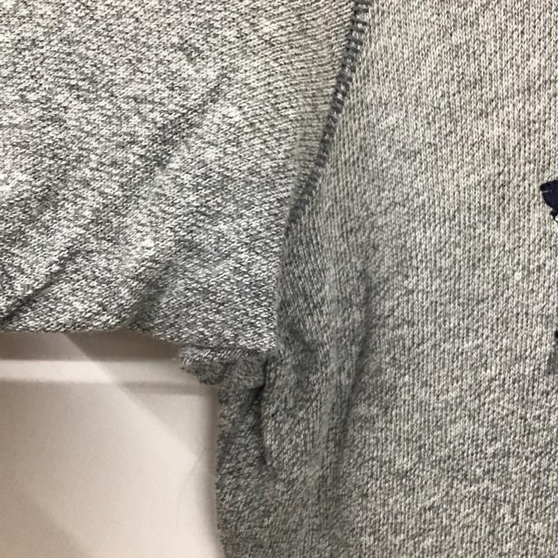 アバクロンビーアンドフィッチ ABERCROMBIE&FITCH Tシャツ 半袖 半袖カットソー プリントTシャツ クルーネックカットソー S ロゴ、文字 灰 / グレー / gray メンズ USED 古着 中古 10156589