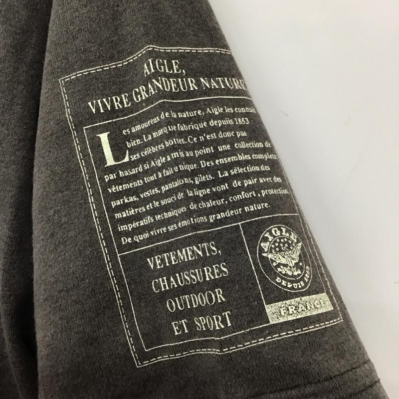 エーグル AIGLE Tシャツ 半袖 半袖カットソー プリントTシャツ クルーネックカットソー ロゴ、文字 ダークグレー / ダークグレー / メンズ USED 古着 中古 10156623