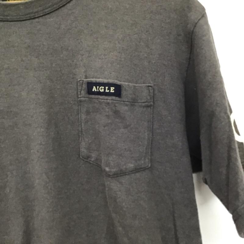 エーグル AIGLE Tシャツ 半袖 半袖カットソー プリントTシャツ クルーネックカットソー ロゴ、文字 ダークグレー / ダークグレー / メンズ USED 古着 中古 10156623