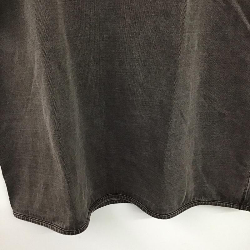 イージーシーズン3 YEEZY SEASON 3 Tシャツ 半袖 半袖カットソー プリントTシャツ クルーネックカットソー M 無地 ダークグレー / ダークグレー / メンズ USED 古着 中古 10156635