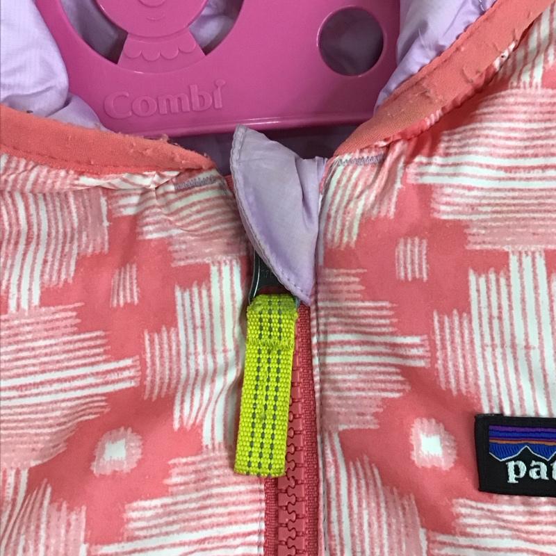 パタゴニア patagonia ジャケット、上着 ダウンジャケット ジップアップジャケット アウター パーカー ロゴ、文字 マルチカラー / マルチカラー / multicolor ガールズ USED 古着 中古 10156668