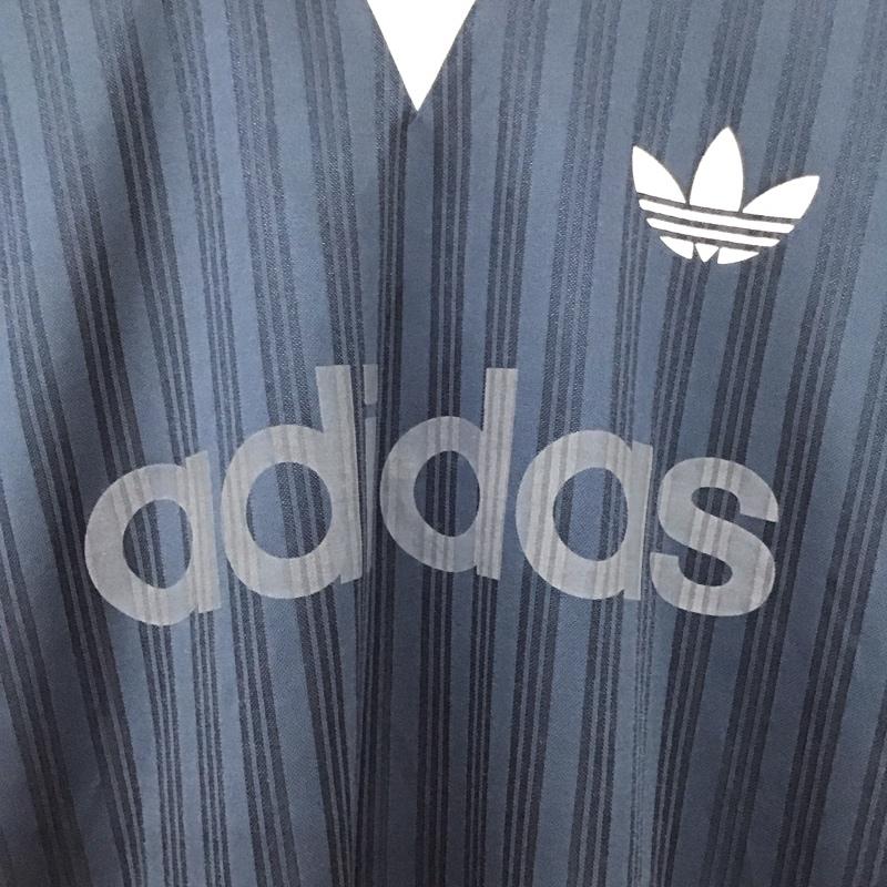 アディダス adidas ポロシャツ 半袖 半袖ポロシャツ カラーシャツ 半袖カットソー M ロゴ、文字 紺 / ネイビー / navy メンズ USED 古着 中古 10156678