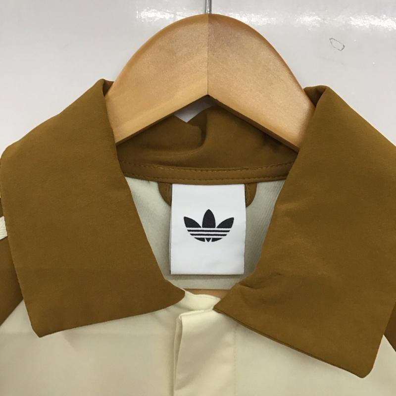 アディダス adidas シャツ、ブラウス 半袖 半袖シャツ プリントシャツ カラーシャツ ロゴ、文字 ベージュ / ベージュ / beige X アイボリー / アイボリー / メンズ USED 古着 中古 10156680