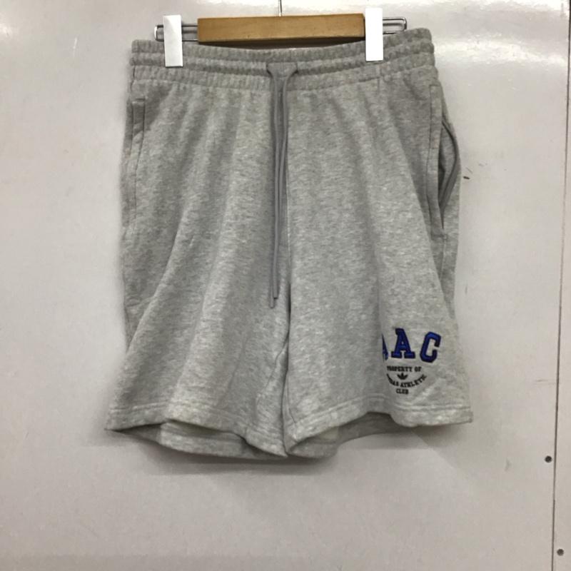 アディダス adidas パンツ ショートパンツ ショートパンツ ハーフパンツ カジュアルパンツ ロゴ、文字 灰 / グレー / gray メンズ USED 古着 中古 10156695