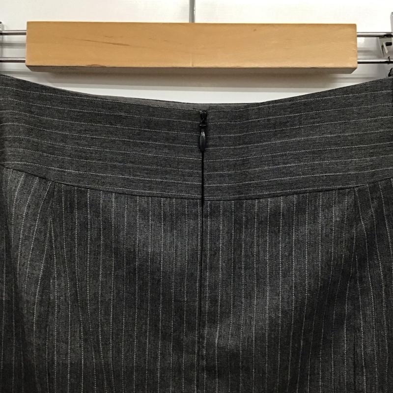 ナチュラルビューティーベーシック NATURAL BEAUTY BASIC スカート ミニスカート S ストライプ 灰 / グレー / gray レディース USED 古着 中古 10156715