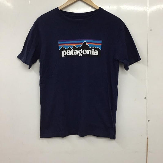パタゴニア patagonia Tシャツ 半袖 半袖カットソー プリントTシャツ クルーネックカットソー XXL ロゴ、文字 紺 / ネイビー / navy メンズ USED 古着 中古 10156725