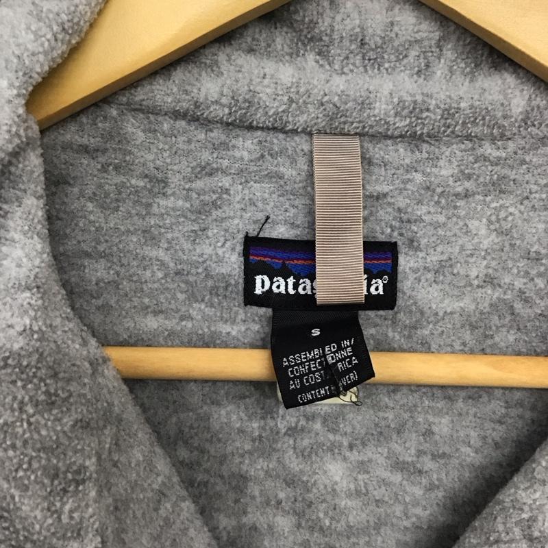 パタゴニア patagonia ジャケット、上着 ジャンパー、ブルゾン ジップアップジャケット ナイロンジャケット アウター S ロゴ、文字 緑 / グリーン / green メンズ USED 古着 中古 10156735