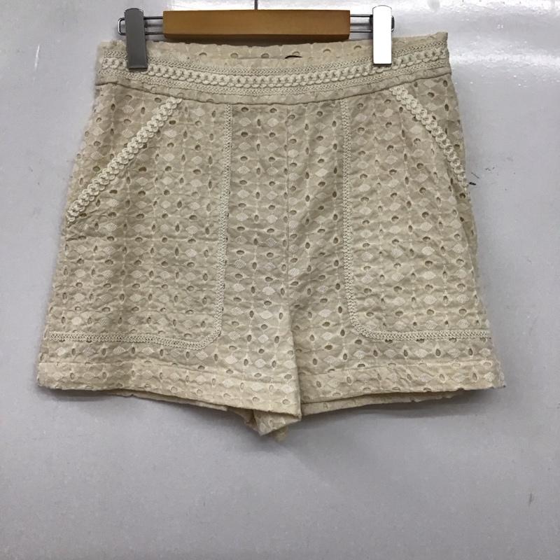 ザラ ZARA パンツ ショートパンツ ショートパンツ ハーフパンツ カジュアルパンツ L 総柄 アイボリー / アイボリー / レディース USED 古着 中古 10156756