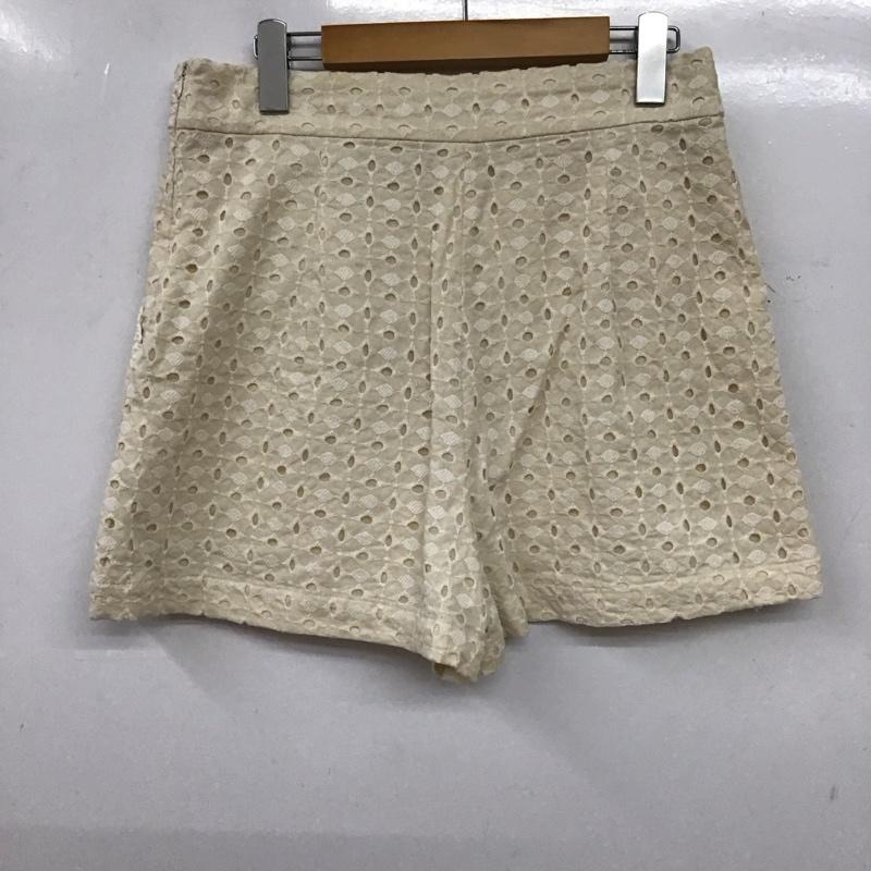 ザラ ZARA パンツ ショートパンツ ショートパンツ ハーフパンツ カジュアルパンツ L 総柄 アイボリー / アイボリー / レディース USED 古着 中古 10156756