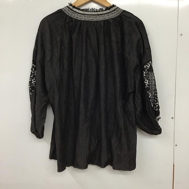 ニコアンド niko and... カットソー 長袖 長袖カットソー 3 刺繍 ダークグレー / ダークグレー / レディース USED 古着 中古 10156766
